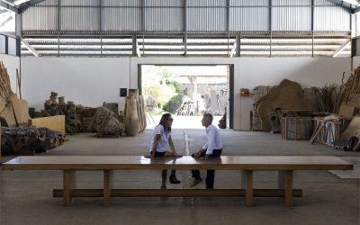 13 « CONFERENCE » TABLE
